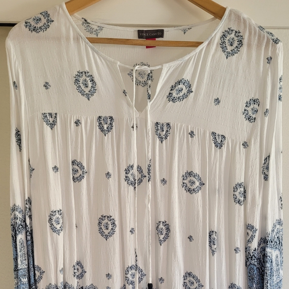 Vince Camuto White and Blue Patterned Blouse